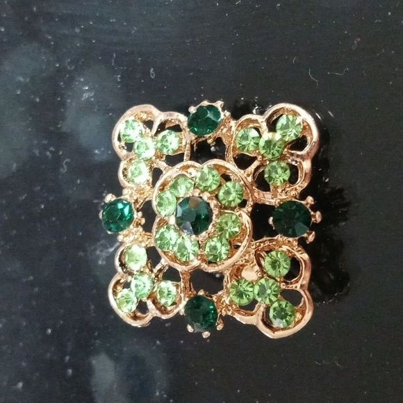 Vintage Small 1" green brooch - Picture 2 of 6
